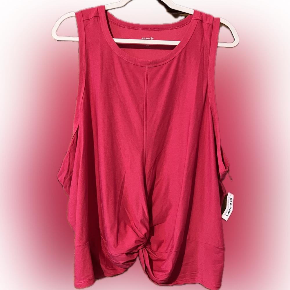 Old Navy Active Wear: Soft Twist-Front Cropped Top